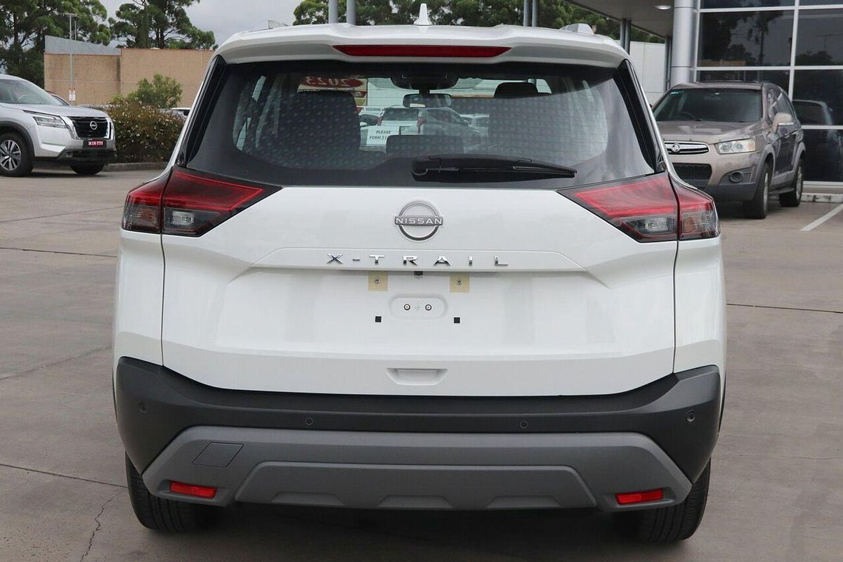2023 Nissan X-TRAIL ST T33