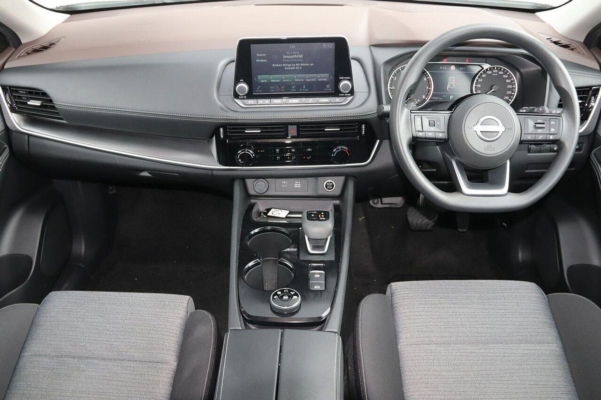 2023 Nissan X-TRAIL ST T33