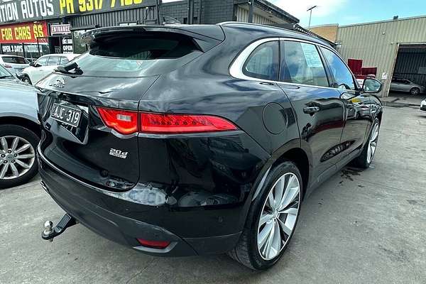 2016 Jaguar F-PACE 20d Prestige X761