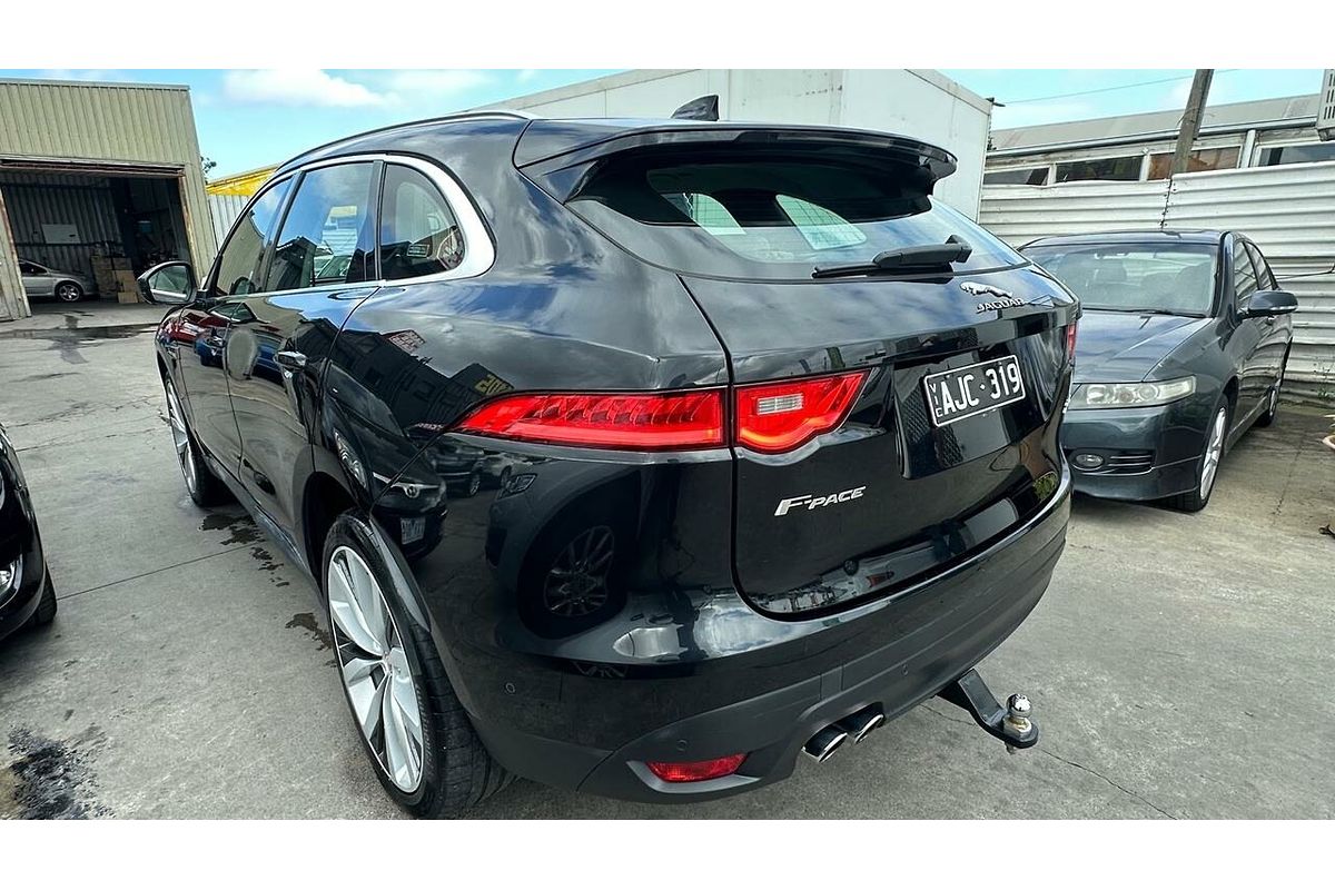 2016 Jaguar F-PACE 20d Prestige X761