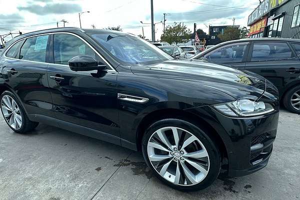 2016 Jaguar F-PACE 20d Prestige X761