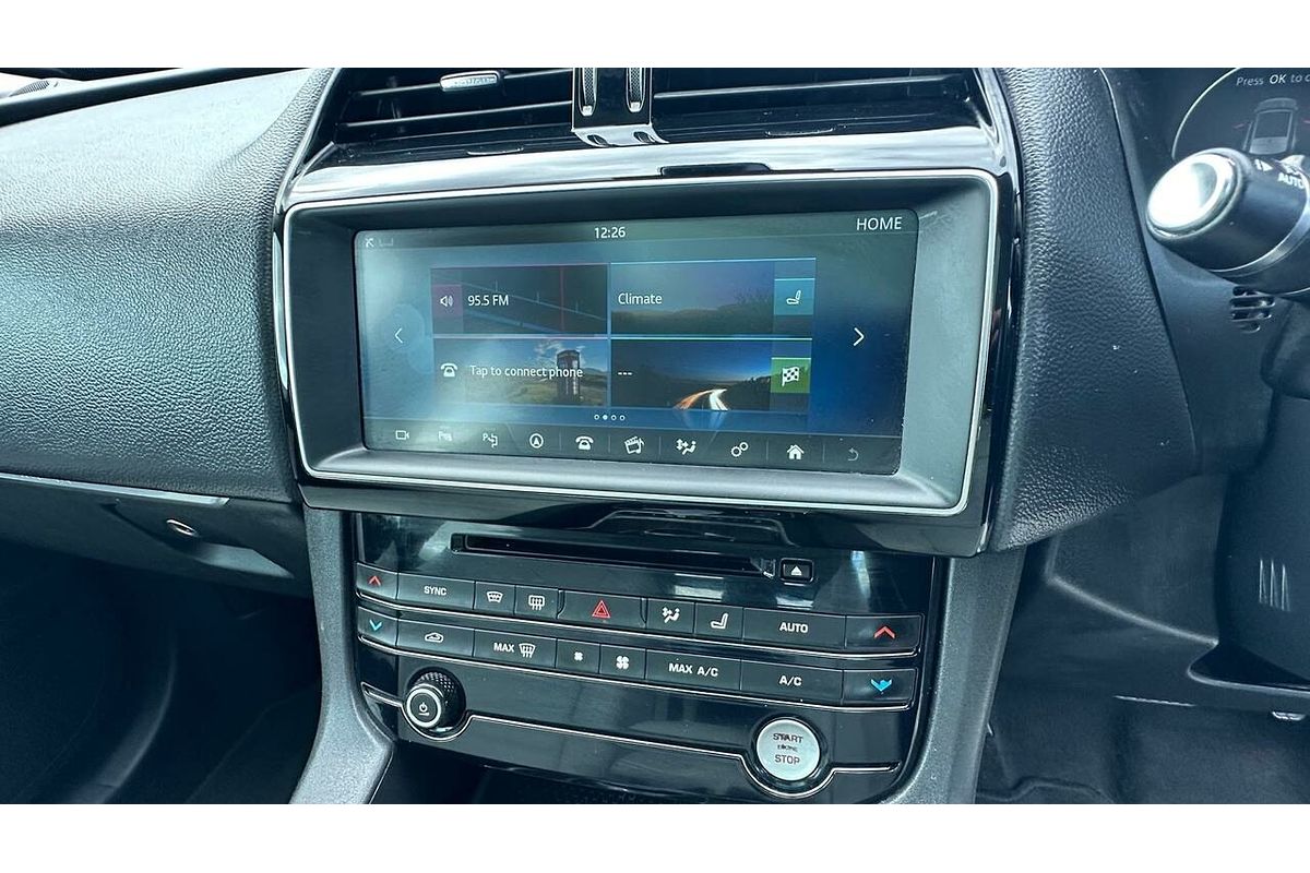 2016 Jaguar F-PACE 20d Prestige X761