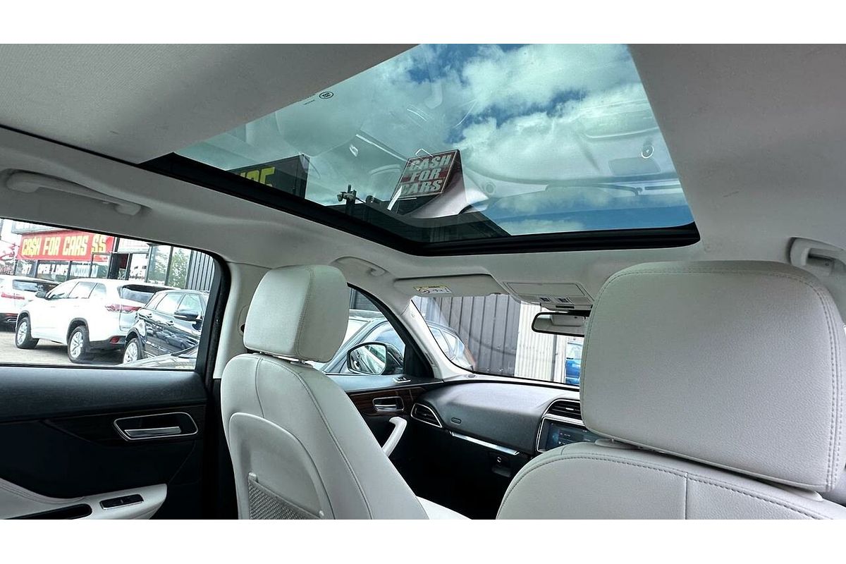 2016 Jaguar F-PACE 20d Prestige X761