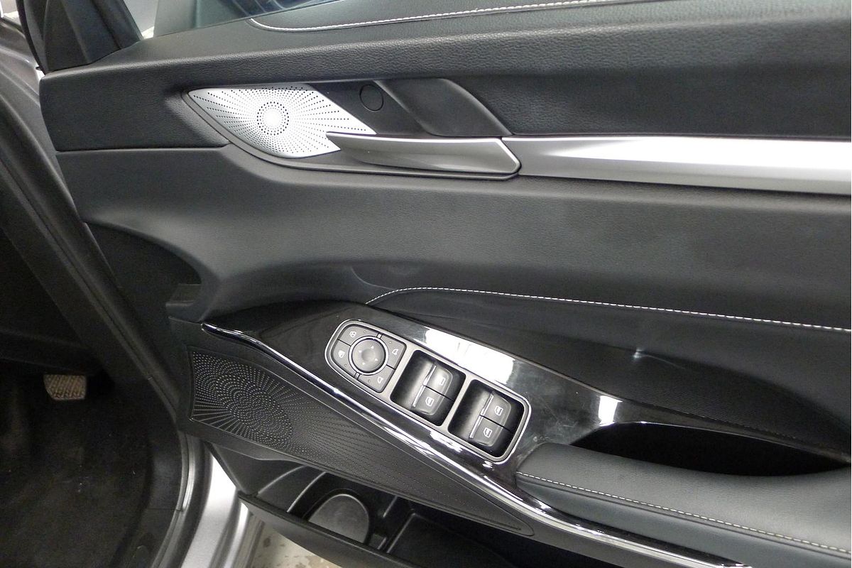2022 GWM H6 Premium B01