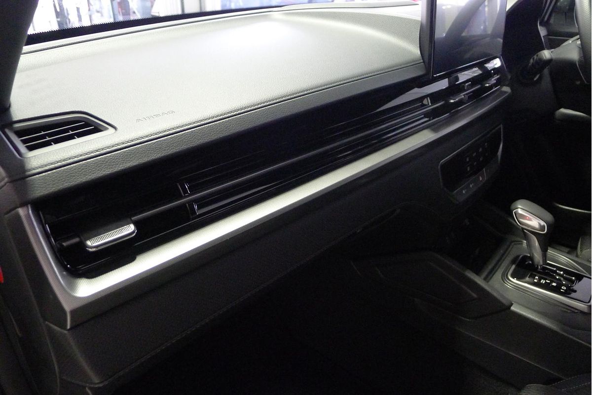 2024 SsangYong Musso ELX Q261 4X4