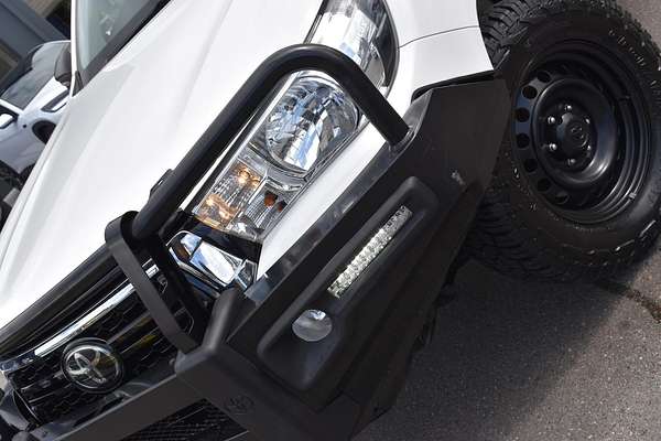 2019 Toyota Hilux SR GUN126R 4X4