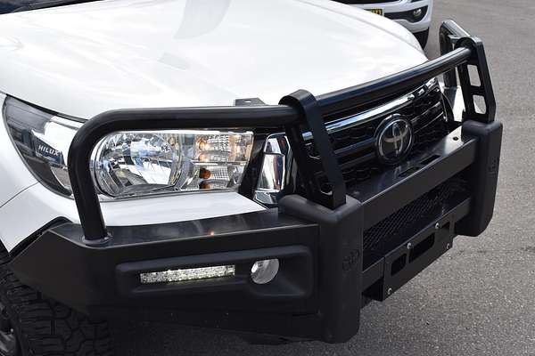 2019 Toyota Hilux SR GUN126R 4X4