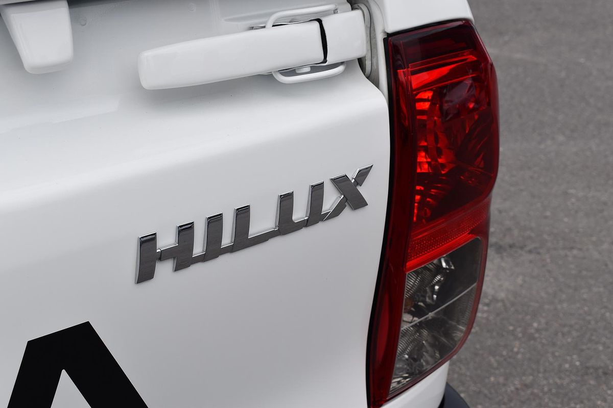 2019 Toyota Hilux SR GUN126R 4X4