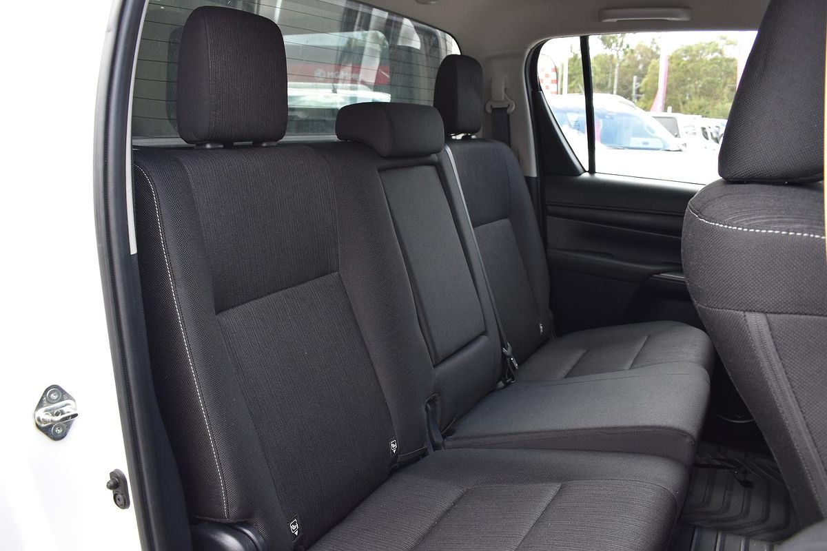 2019 Toyota Hilux SR GUN126R 4X4