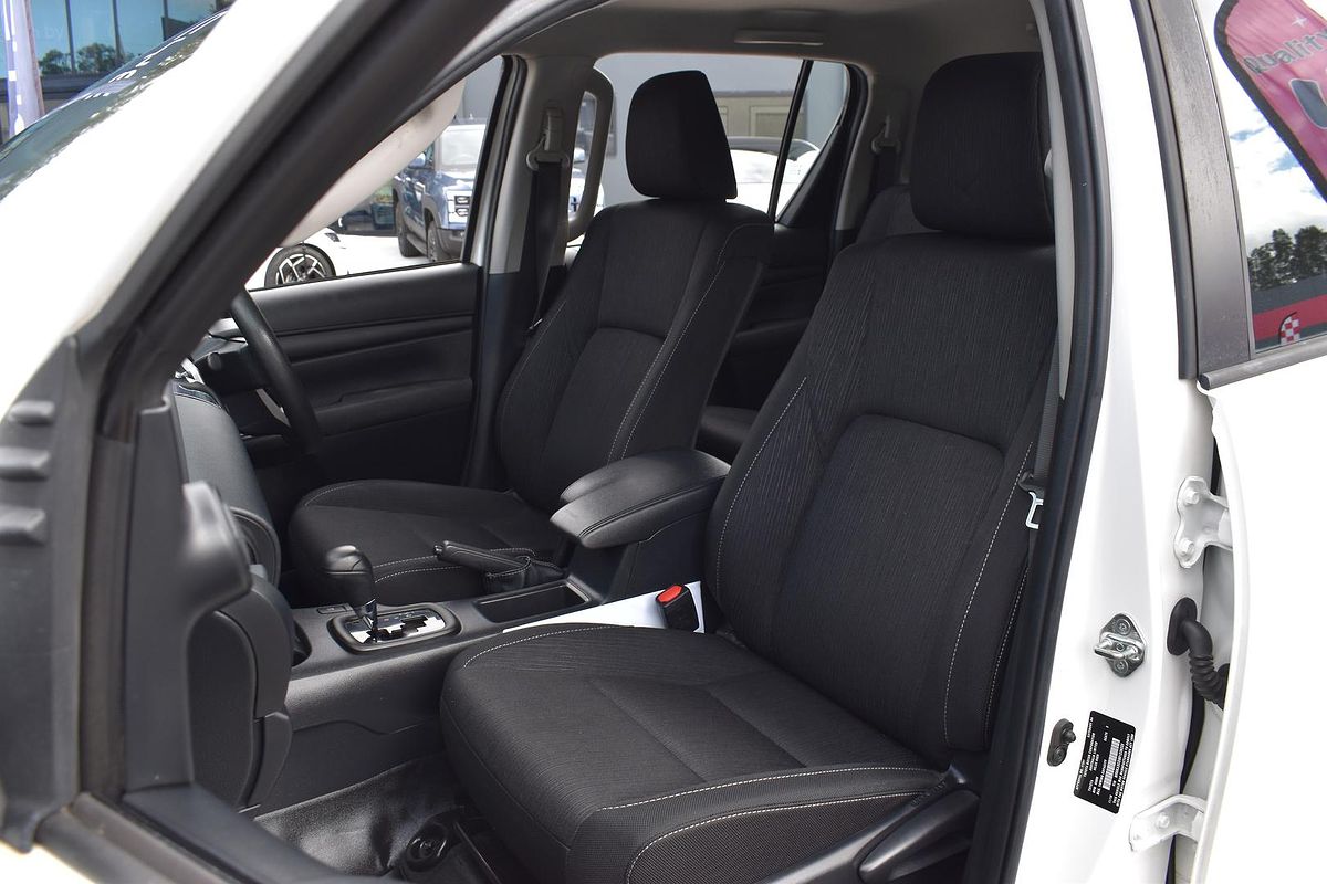2019 Toyota Hilux SR GUN126R 4X4