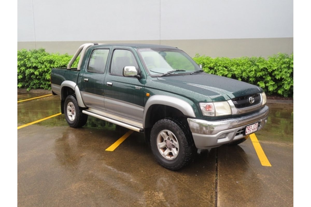 2005 Toyota Hilux SR5 KZN165R 4X4