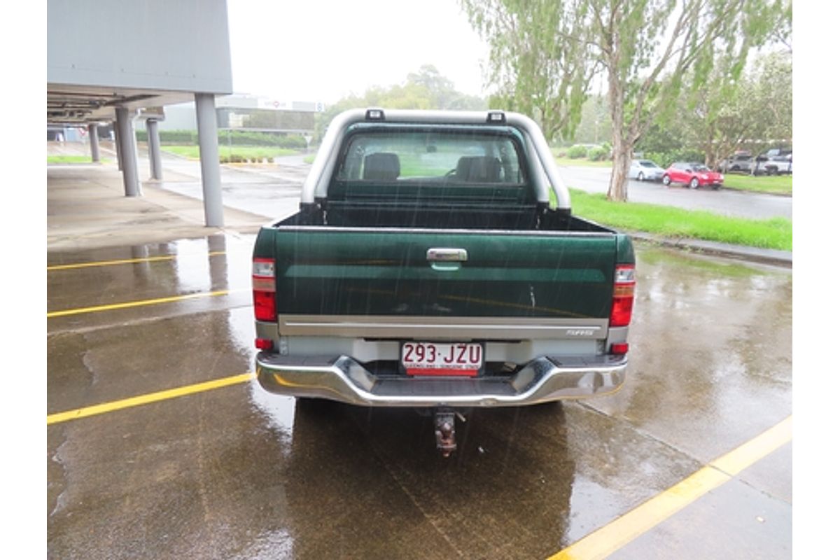 2005 Toyota Hilux SR5 KZN165R 4X4