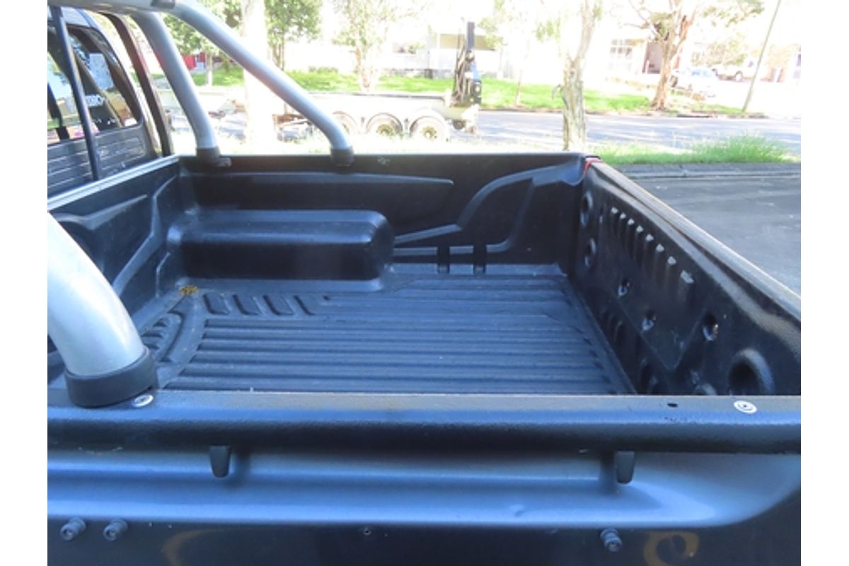 2007 Toyota Hilux SR GGN25R 4X4