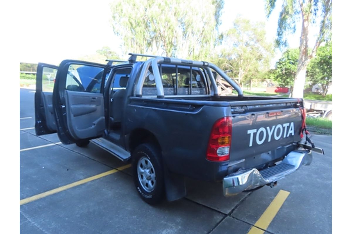 2007 Toyota Hilux SR GGN25R 4X4