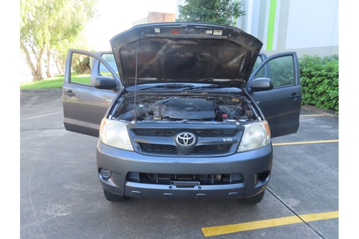 2007 Toyota Hilux SR GGN25R 4X4