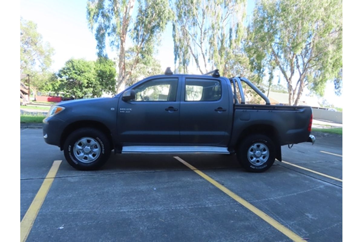 2007 Toyota Hilux SR GGN25R 4X4