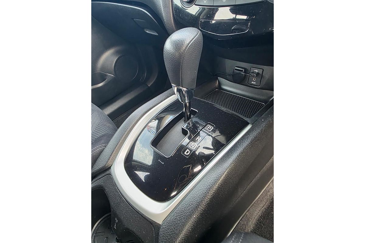 2015 Nissan X-TRAIL ST T32