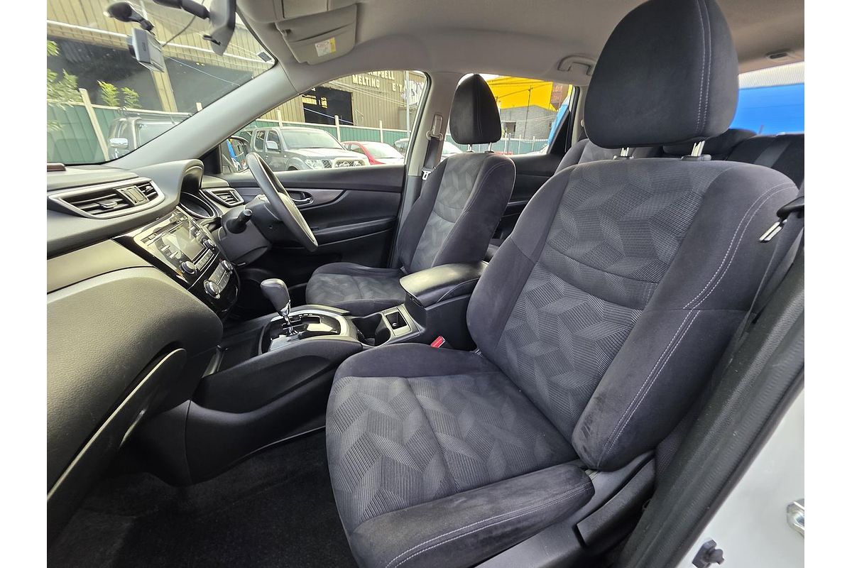 2015 Nissan X-TRAIL ST T32