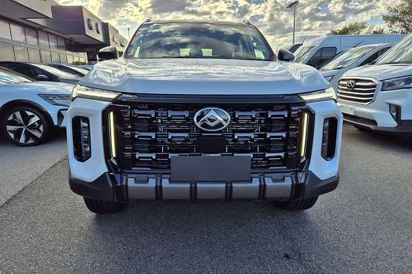 2025 LDV D90 Executive SV9A