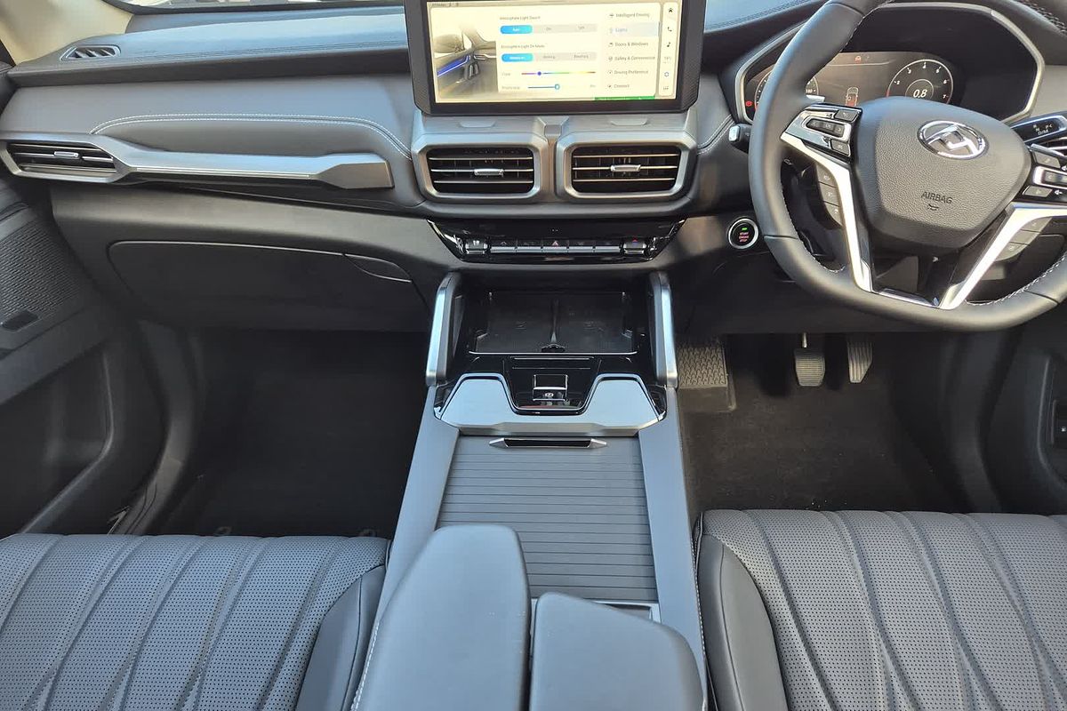 2025 LDV D90 Executive SV9A