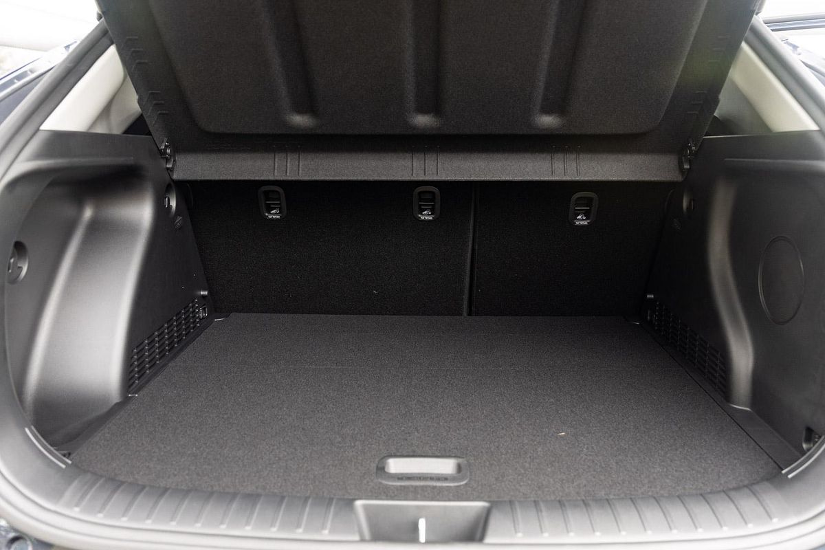 2025 Hyundai Kona Premium SX2.V2