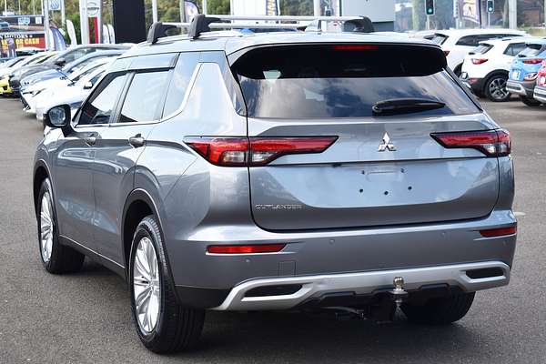 2023 Mitsubishi Outlander LS ZM