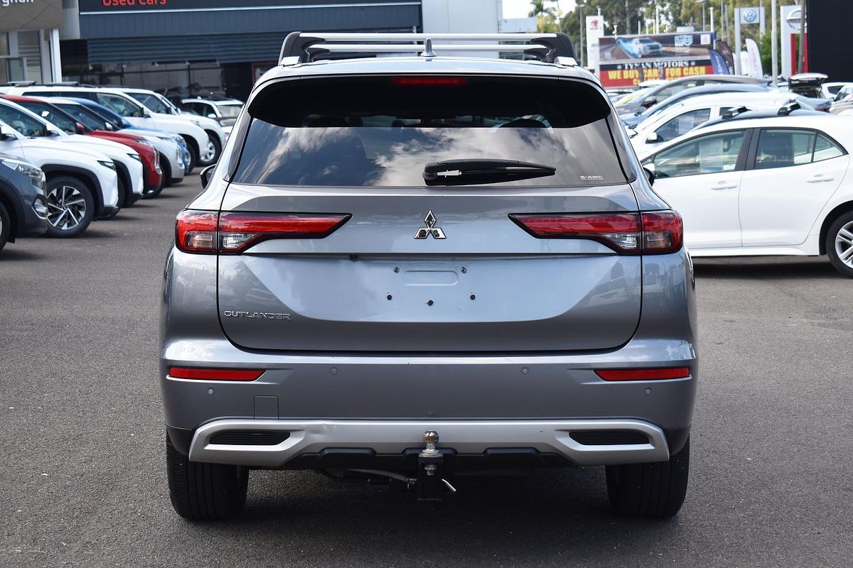 2023 Mitsubishi Outlander LS ZM