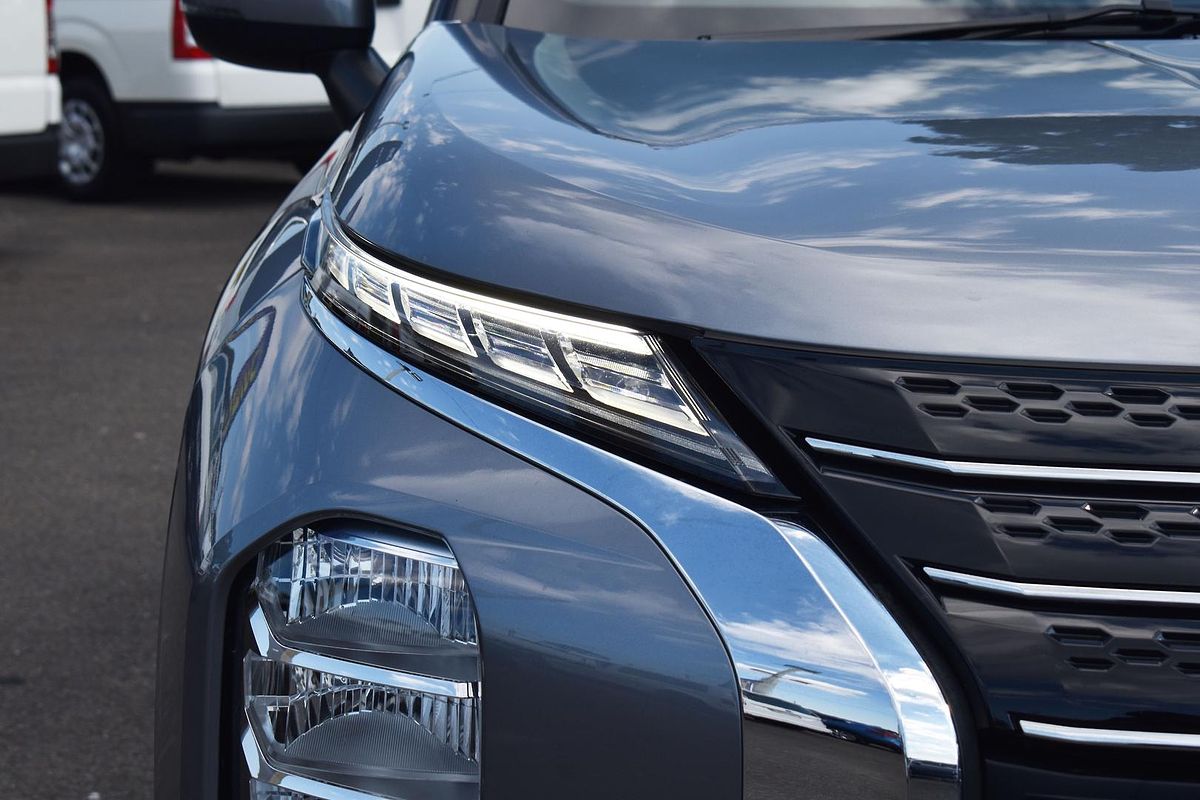 2023 Mitsubishi Outlander LS ZM