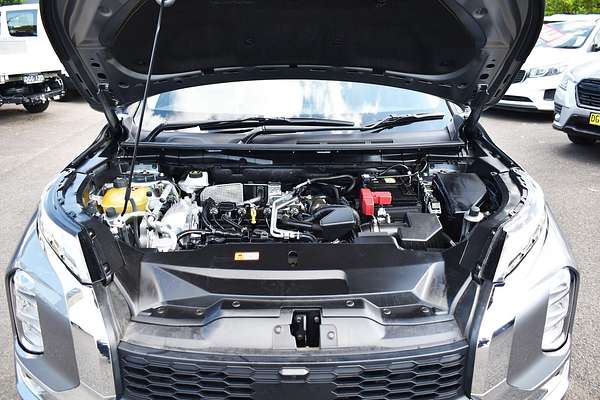 2023 Mitsubishi Outlander LS ZM
