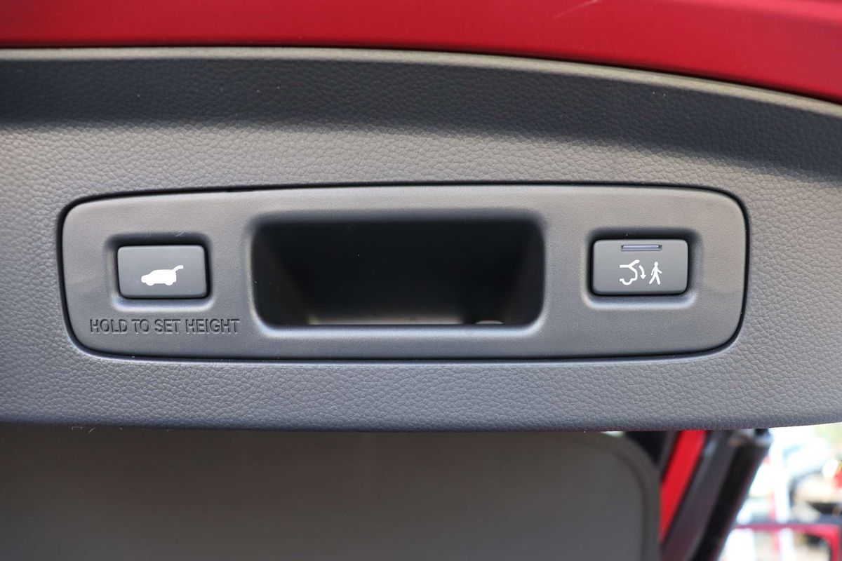 2024 Honda HR-V e:HEV L