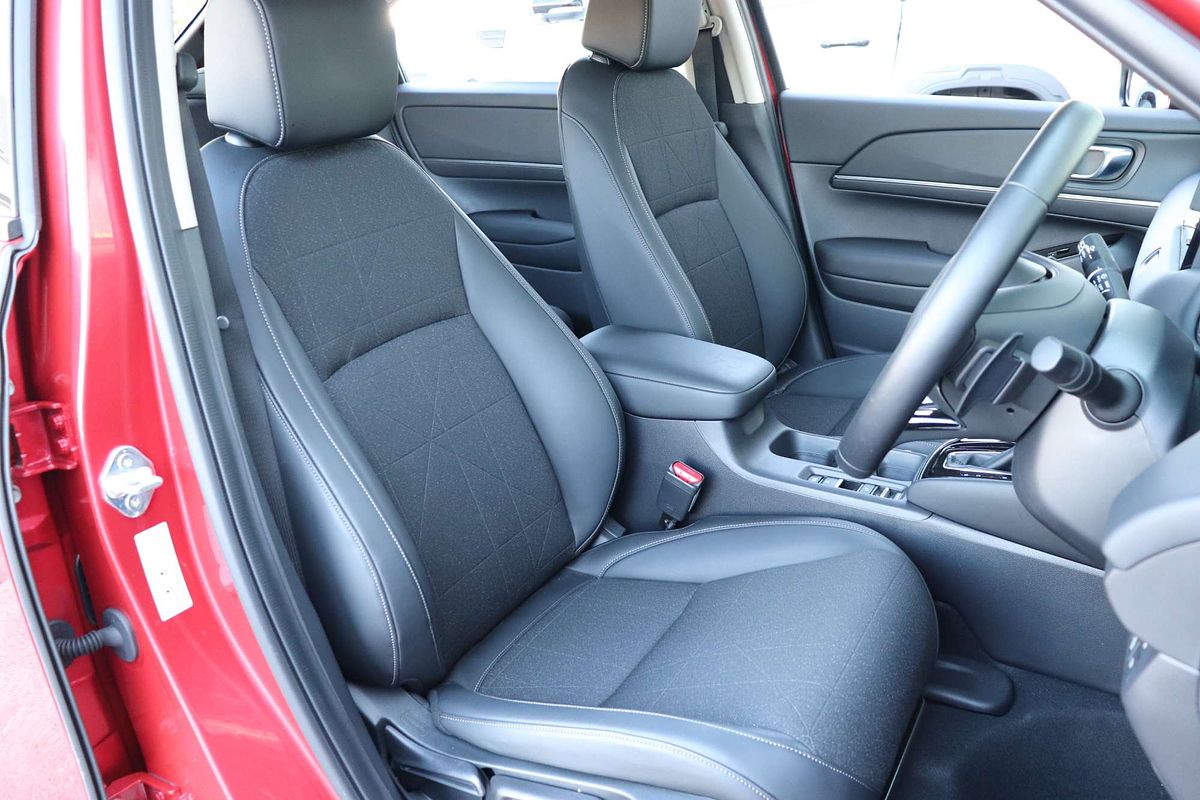 2024 Honda HR-V e:HEV L