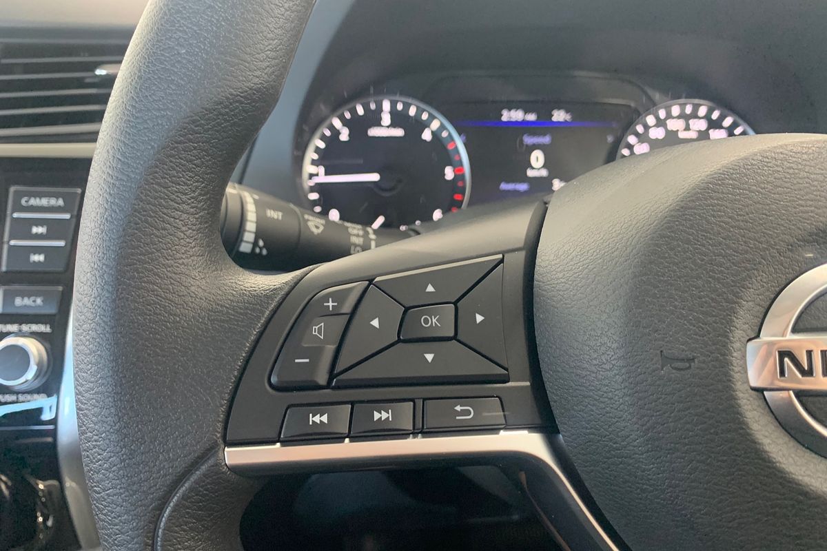 2024 Nissan Navara SL D23 4X4