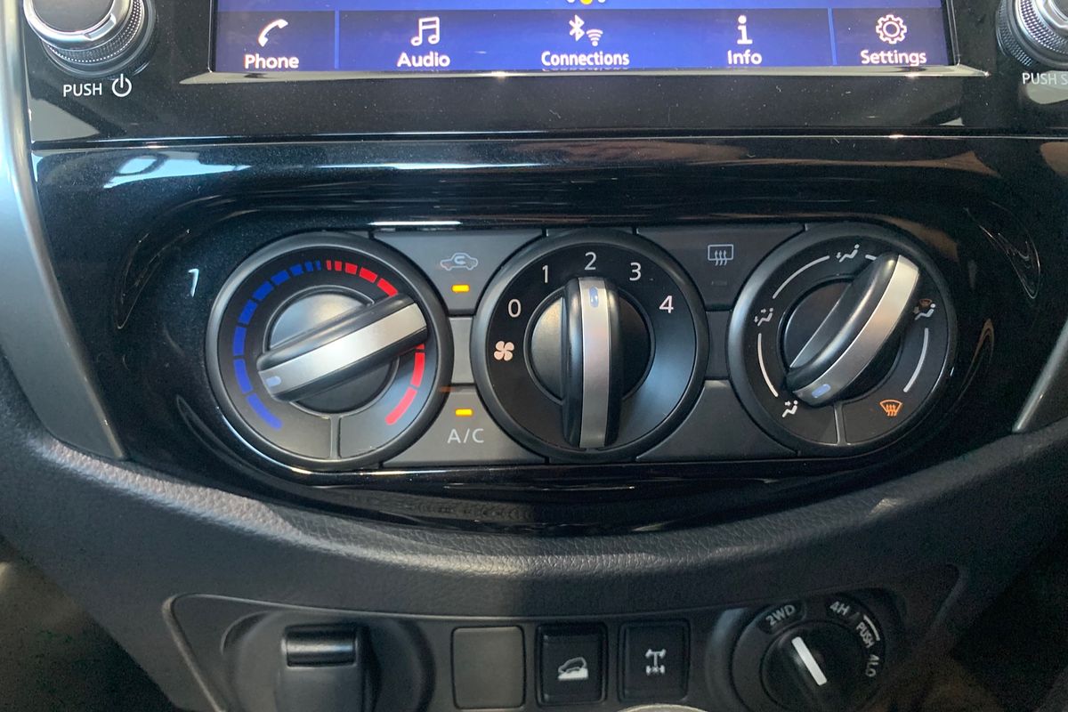 2024 Nissan Navara SL D23 4X4