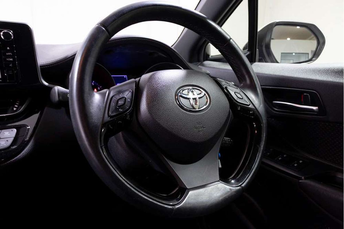 2018 Toyota C-HR NGX50R