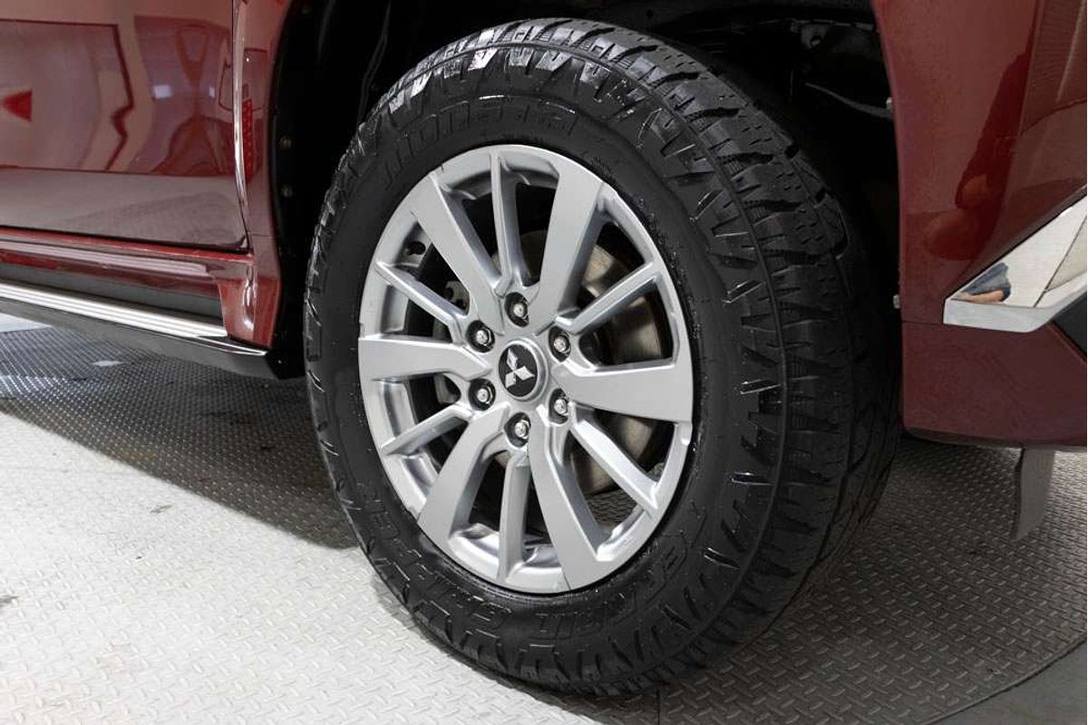 2019 Mitsubishi Pajero Sport GLX QE