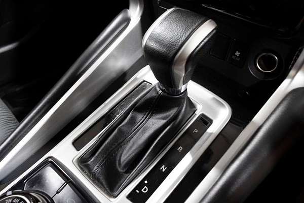 2019 Mitsubishi Pajero Sport GLX QE