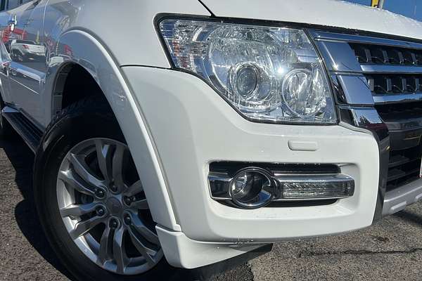 2016 Mitsubishi Pajero GLX NX