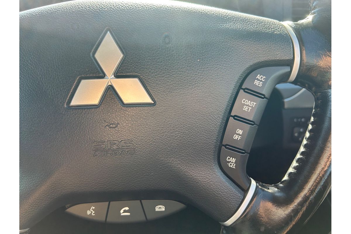 2016 Mitsubishi Pajero GLX NX
