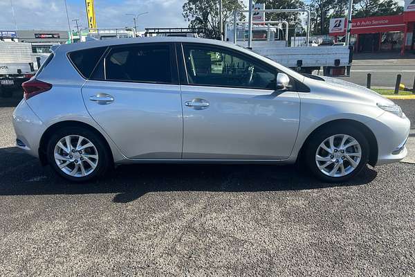 2017 Toyota Corolla Ascent Sport ZRE182R