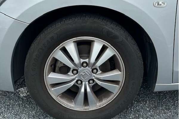 2009 Honda Accord Euro 10