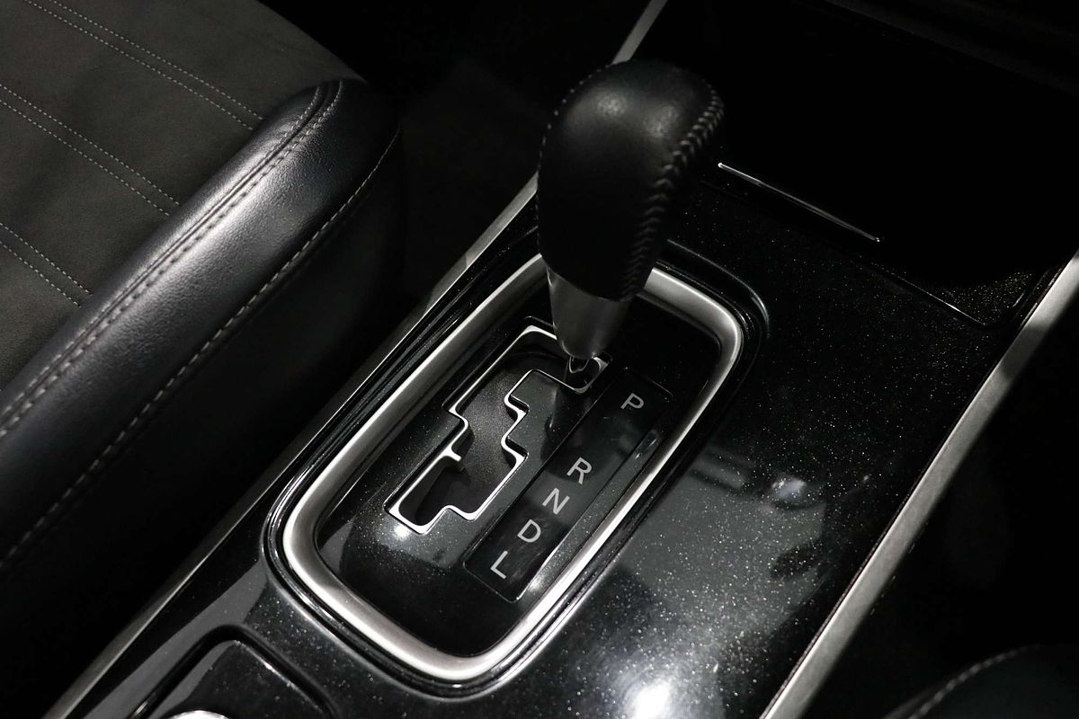 2019 Mitsubishi Outlander LS ZL
