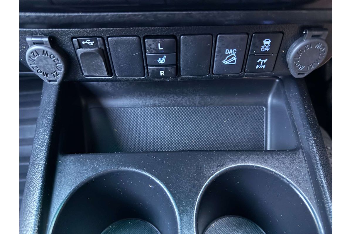 2021 Toyota Hilux Rugged X GUN126R 4X4