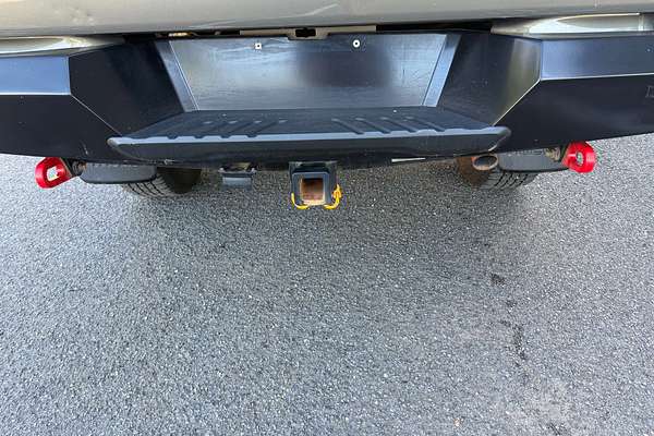 2021 Toyota Hilux Rugged X GUN126R 4X4