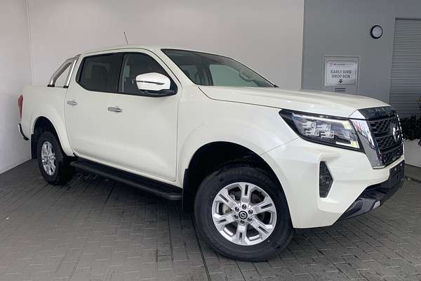 2024 Nissan Navara ST D23 4X4