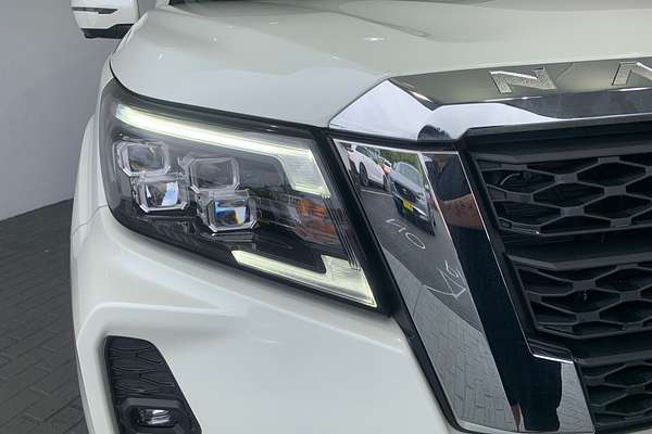 2024 Nissan Navara ST D23 4X4