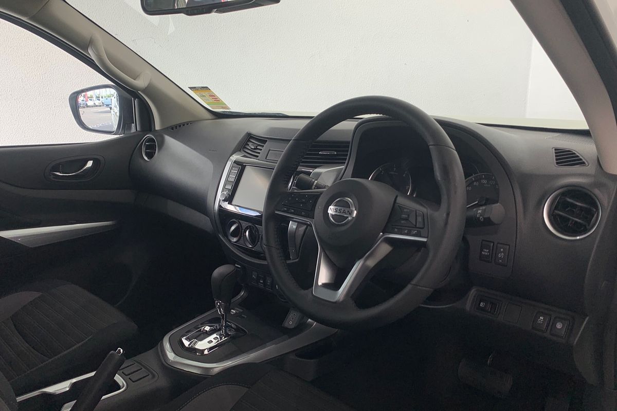 2024 Nissan Navara ST D23 4X4