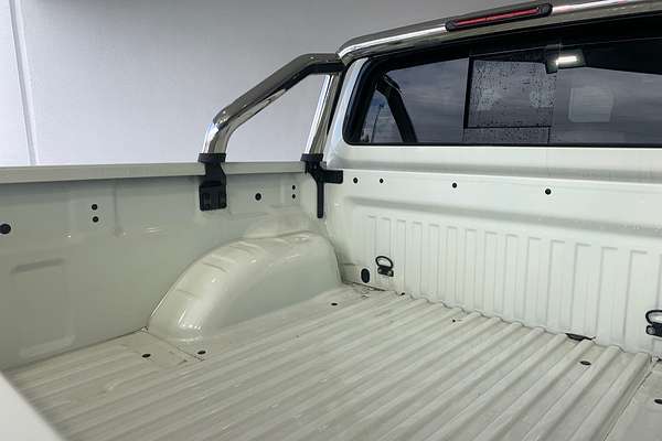 2024 Nissan Navara ST D23 4X4