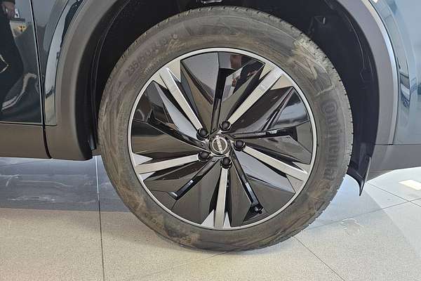2025 Nissan QASHQAI Ti J12