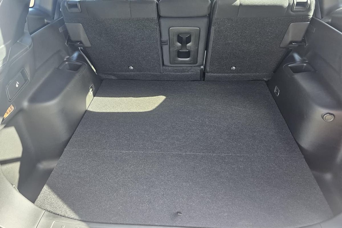 2024 Mitsubishi Outlander ES ZM