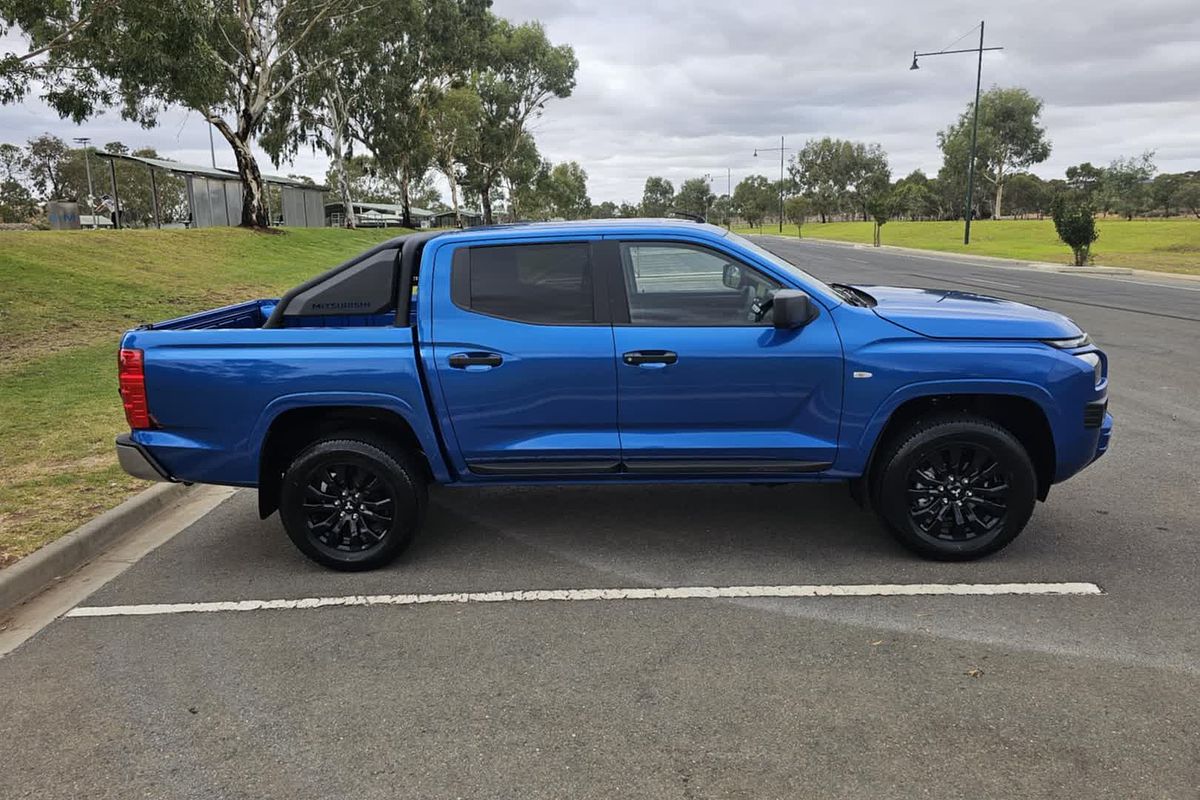 2024 Mitsubishi Triton GLX-R MV 4X4